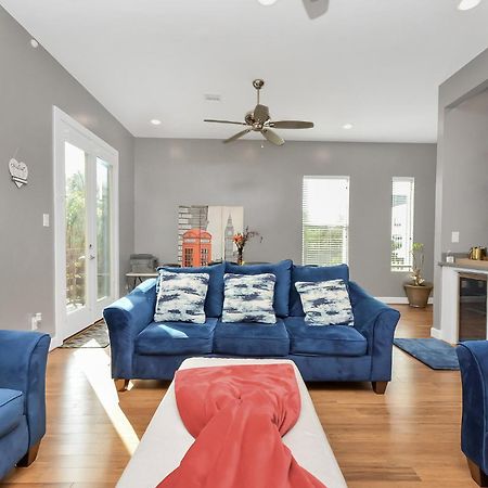 Villa N-E-G Skai Midtown Of Houston Extérieur photo