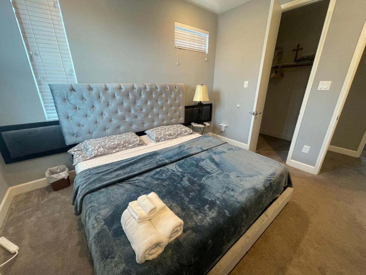 Villa N-E-G Skai Midtown Of Houston Extérieur photo