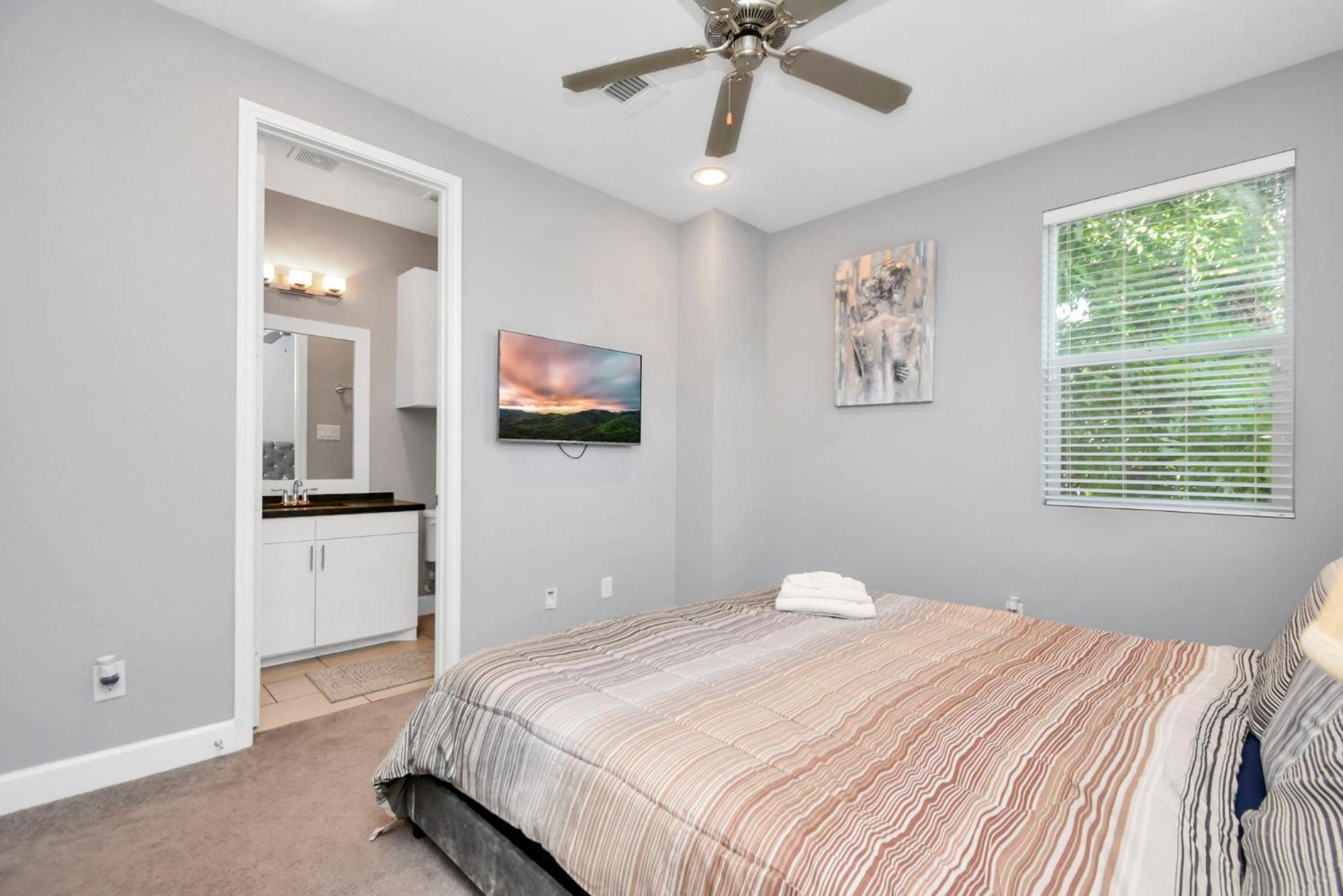 Villa N-E-G Skai Midtown Of Houston Extérieur photo